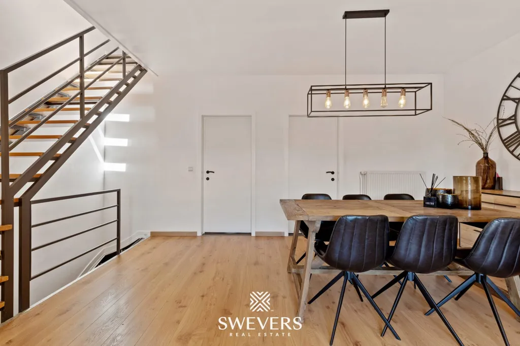 Salle à manger - Duplex Rénové avec Terrasse à Hasselt