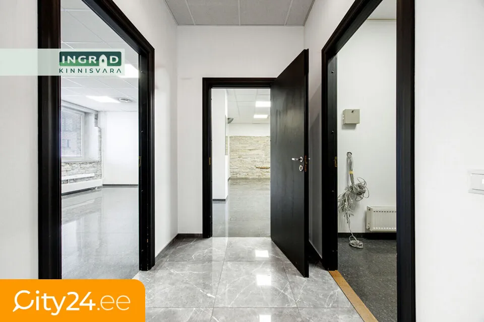 Entrée - Office Space with Panoramic View in Tallinn Centre