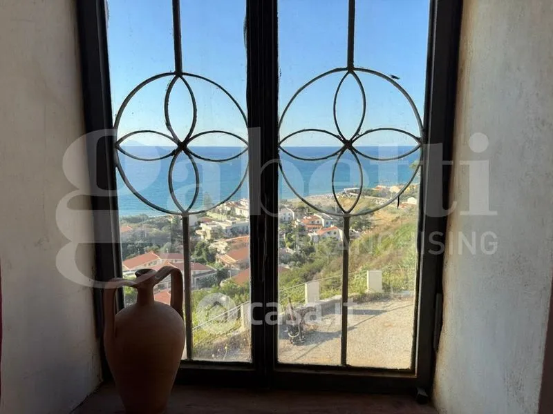 Pièces - Panoramic Bilocale with Sea View in Marmora, Messina