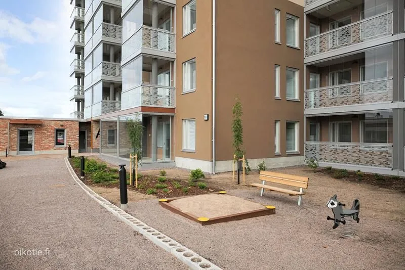 Välivaade - Modern Apartment with Glazed Balcony in Espoo