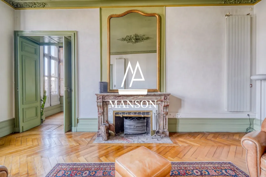 Soggiorno - Historic Duplexes with Private Elevator in Bordeaux