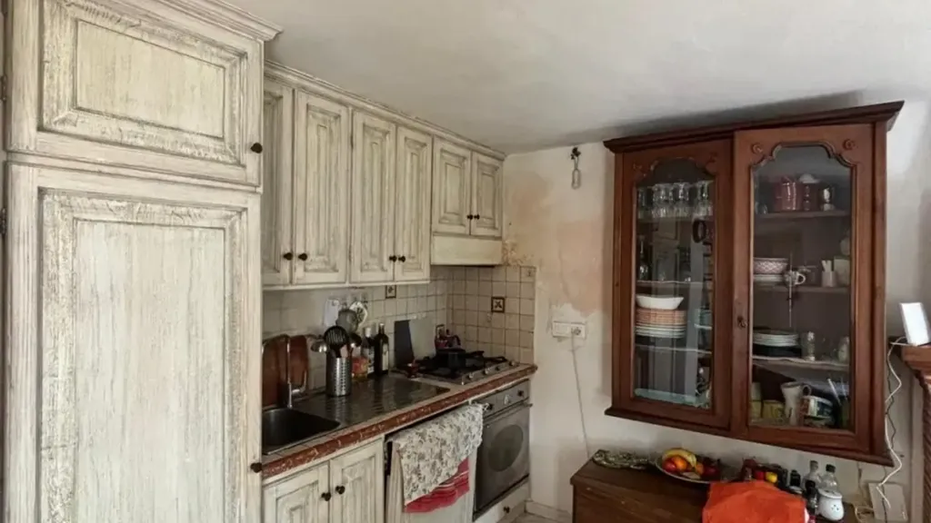 Cuisine - Tuscan Terratetto with Private Courtyard in Camaiore