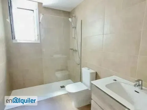 Bathrooms - Apartment with Panoramic Views in Nueva Andalucía, Marbella
