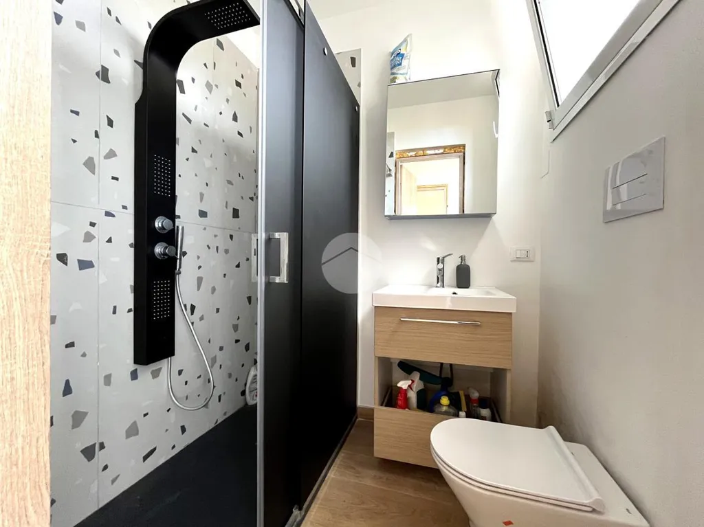 Salles de bain - Modernised Two-Bedroom Apartment in Palermo