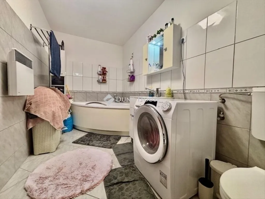 Bagni - Two-Generation Family Homes on a Plot in Kispest