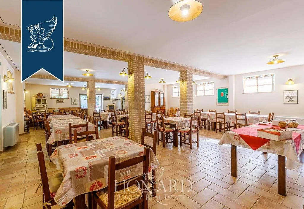 Salle à manger - Luxury Farmhouse with Pool near Spoleto