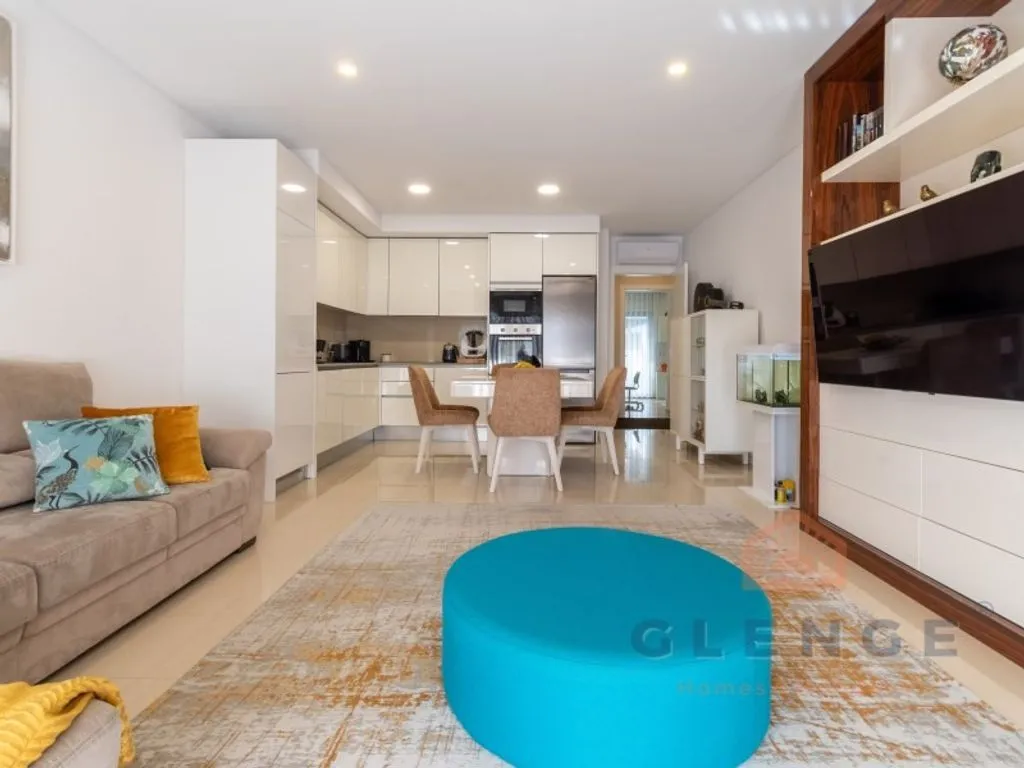 Elutuba - Luxury Apartment with Terrace in Quarteira