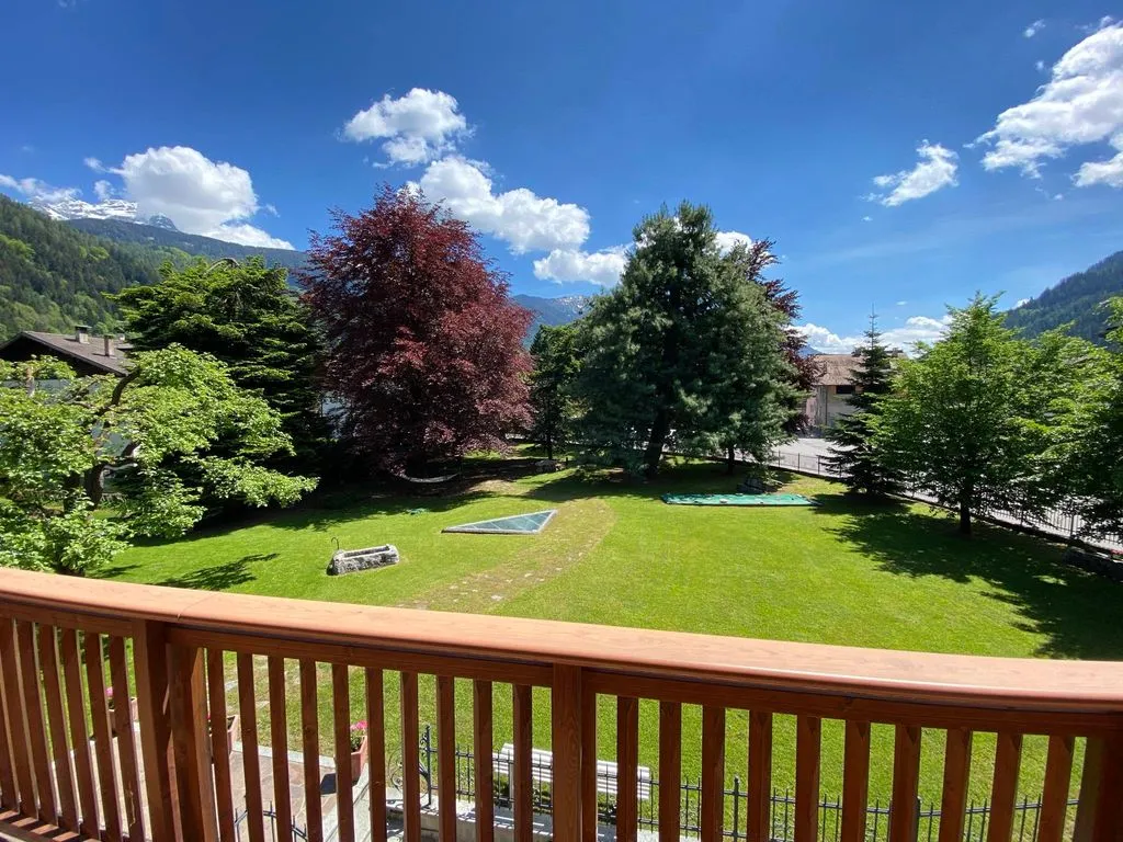 Balcony - Luxury Flat with Spa in Pinzolo, Trentino