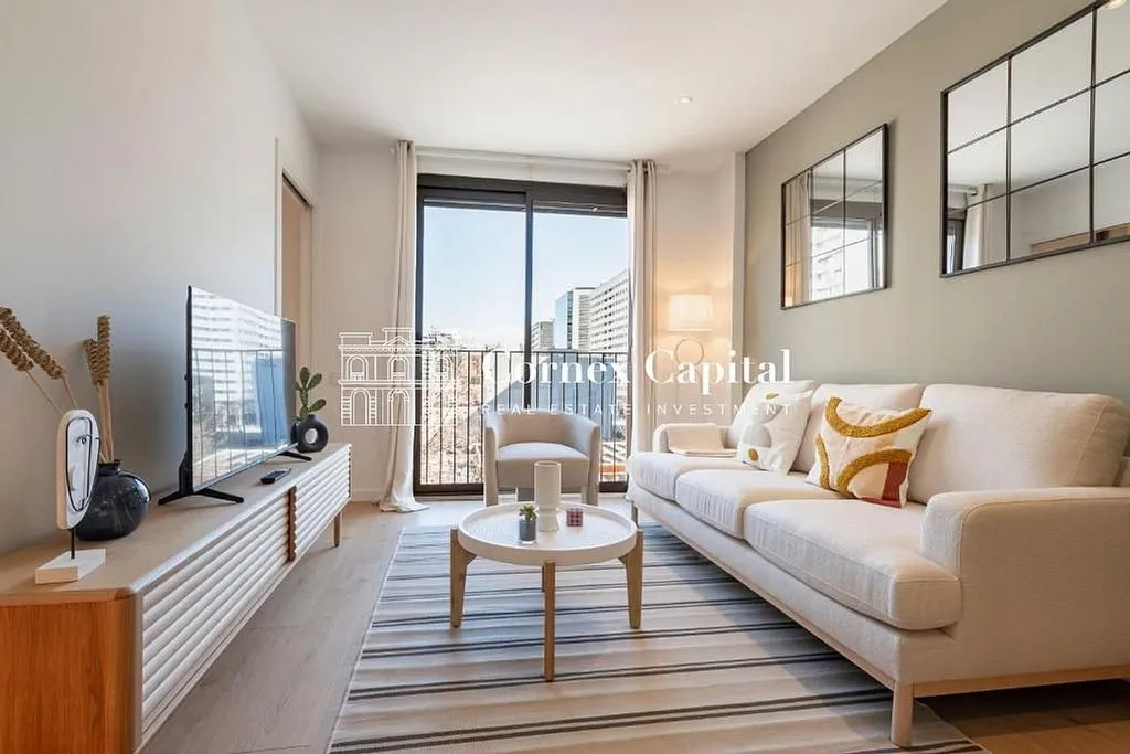 Elutuba - Apartment with Pool in Poblenou, Barcelona