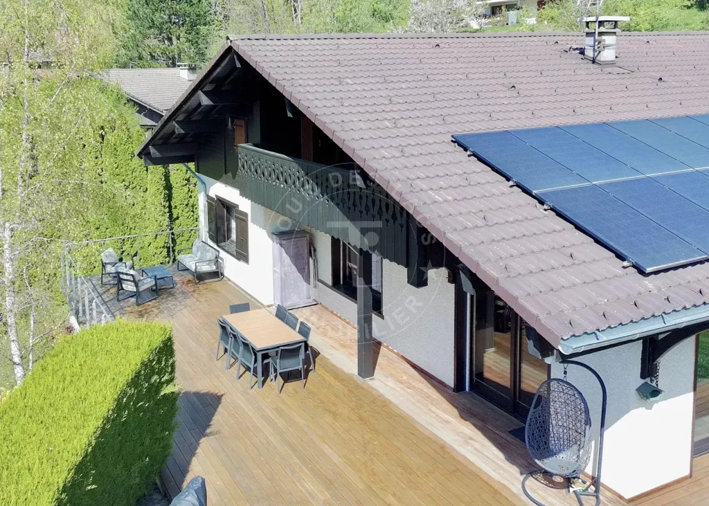Vue aérienne - Chalet Luxueux avec Vue Montagne à Thônes