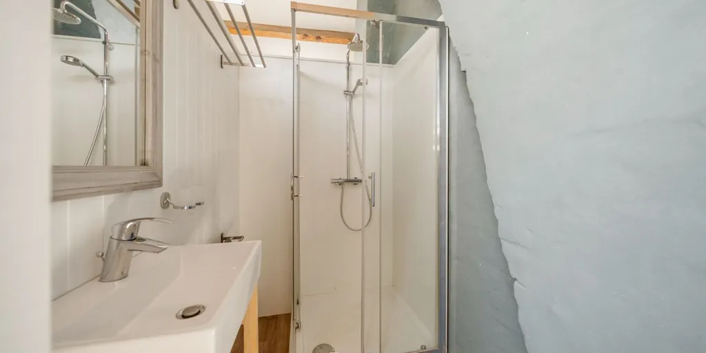 Vannitoad - Charming House with Garden in Bruges