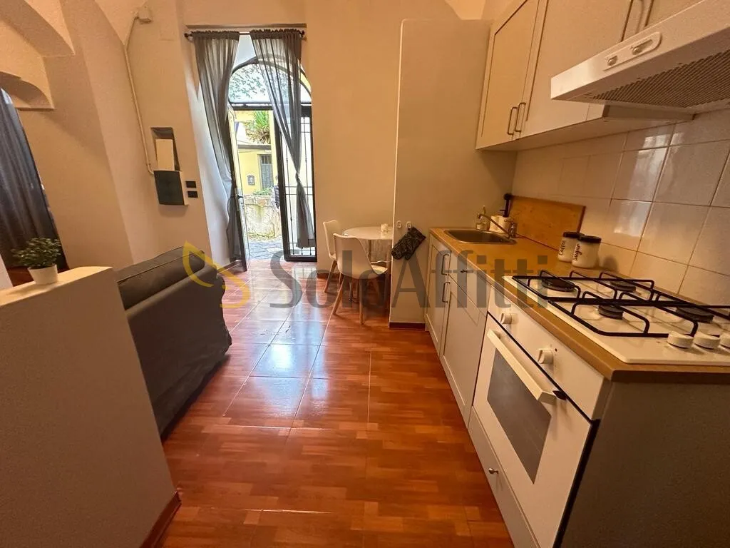 Cuisine - Ground Floor Apartment in Caserta Centre
