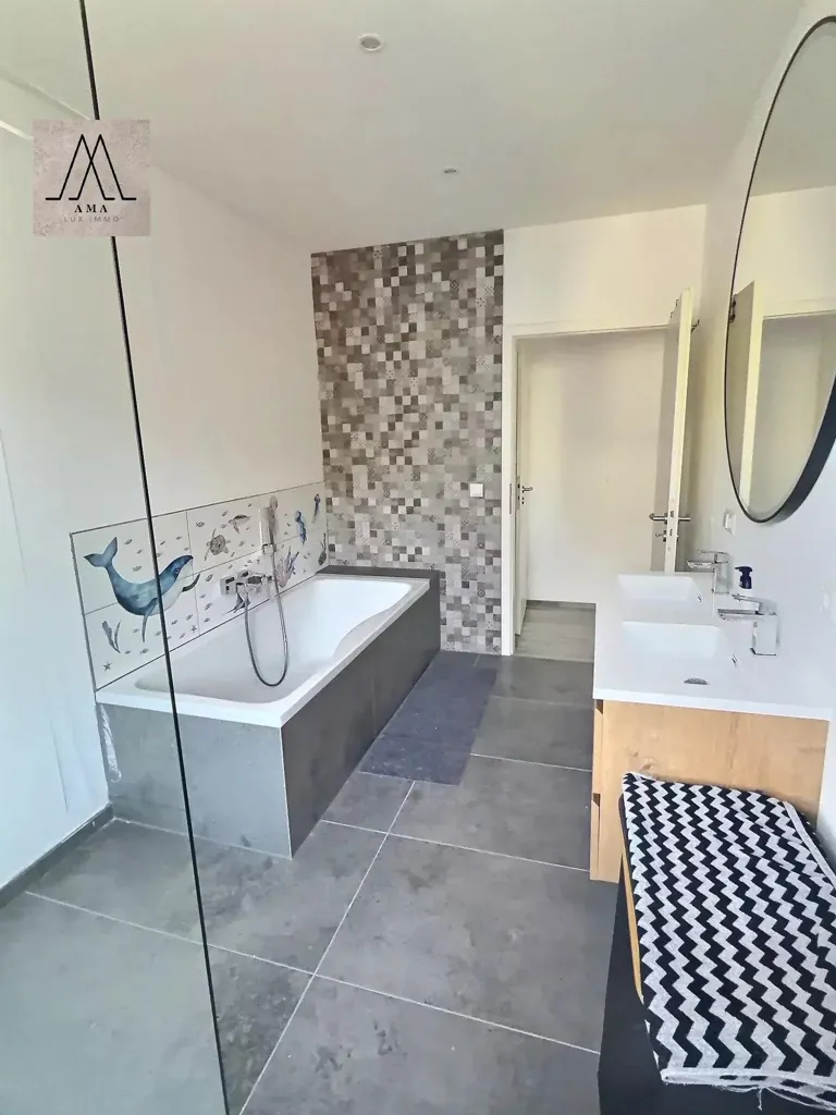 Bagni - Terraced House with Garden in Soleuvre