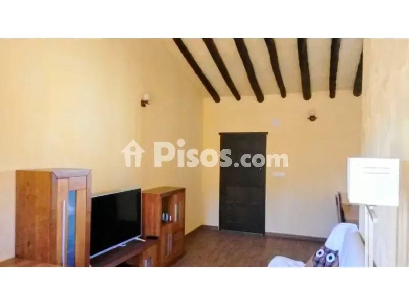 Séjour - Chalet with Large Plot in Pinoso, Polígono