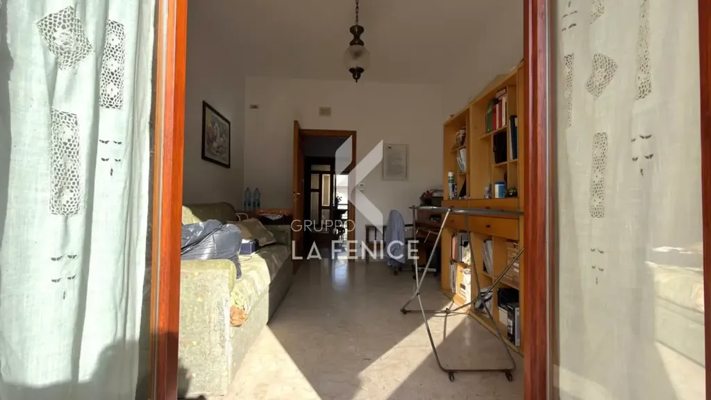 hallway_entrance