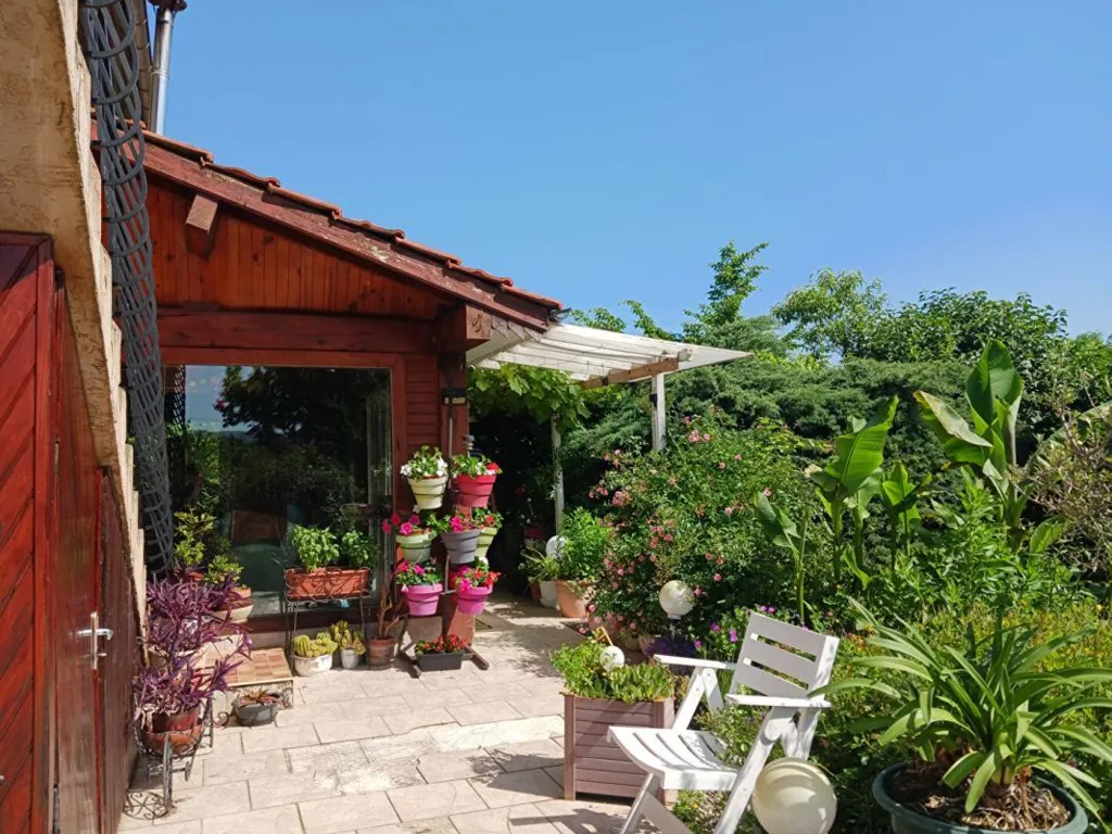 Terrazza - 9-Piece House with Pool in Montain