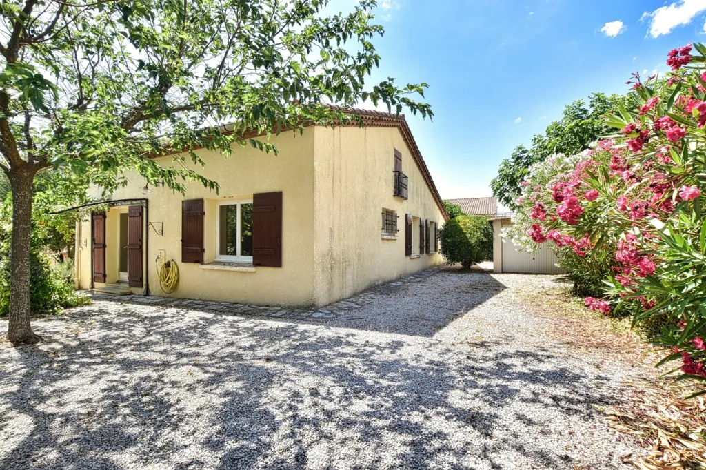 Välivaade - Ground Floor Villa with Garden near Gignac