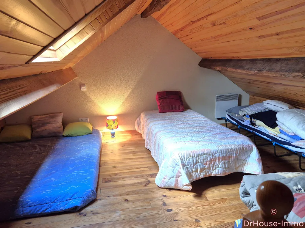 Bedrooms - Stone House with Garden near Gorrón