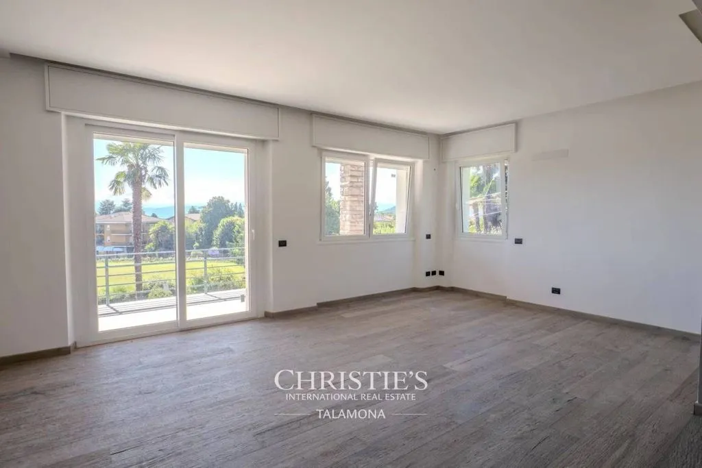 Magamistoad - Luxury Villa with Pool in Casbeno, Varese