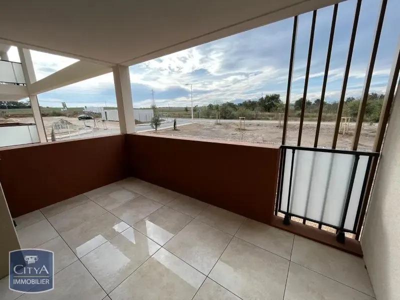 Balcon - Appartement 2 Pièces avec Patio à Perpignan