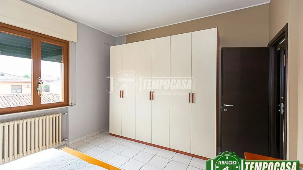 Magamistoad - Renovated Apartment with Balcony in Codogno Centre
