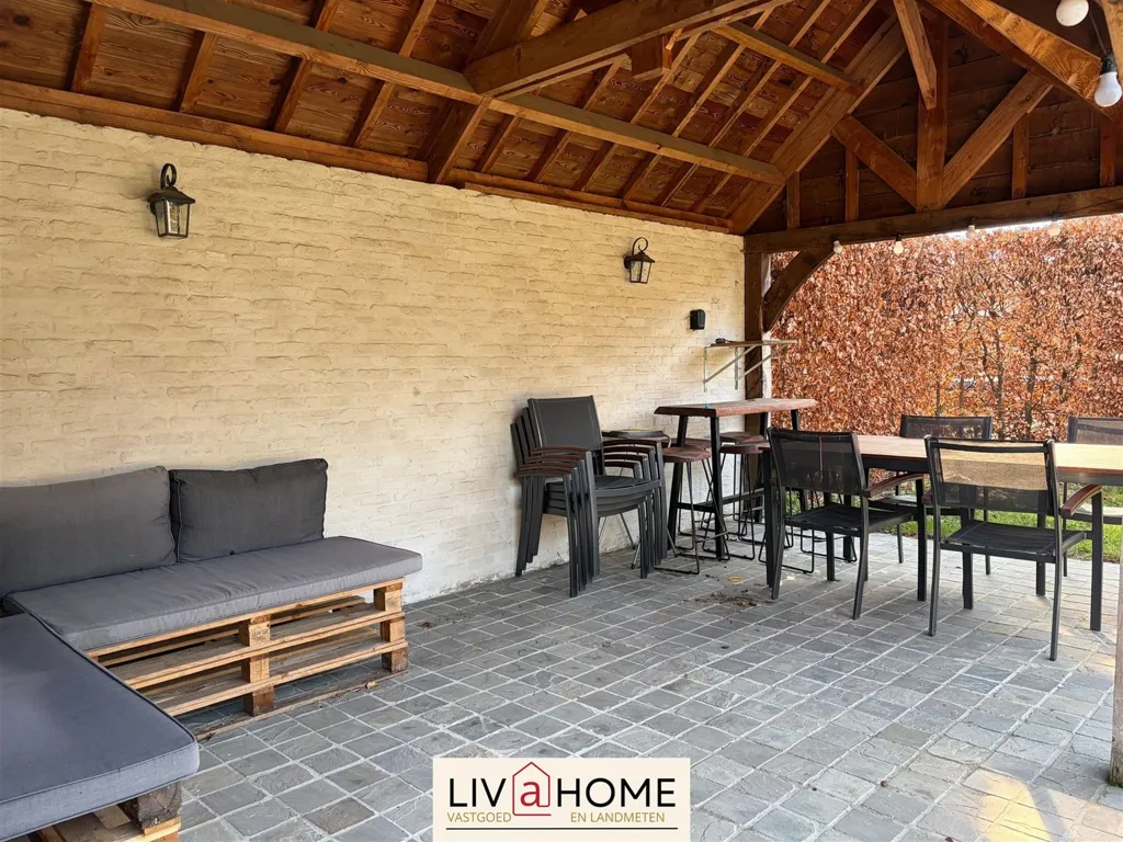 Terrass - House with Heated Pool in Hulshout