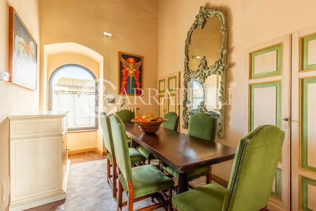 Salle à manger - Medieval Tower with Panoramic Views in Monteriggioni