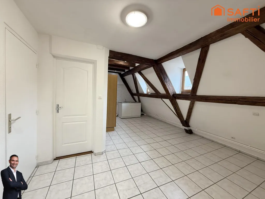 Pièces - Appartement Duplex avec Poutres au Centre de Dambach-la-Ville