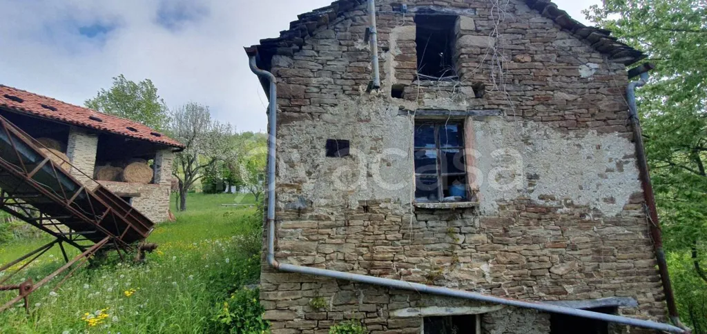 Exterior - Rustic Complex with Panoramic View in Paroldo