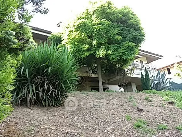 Välivaade - Villa with Pool in Colli al Metauro