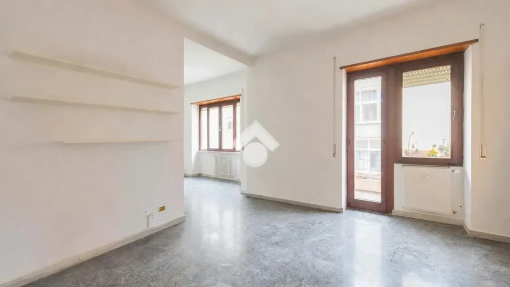 Pièces - Apartment with Triple Exposure in Balduina, Rome