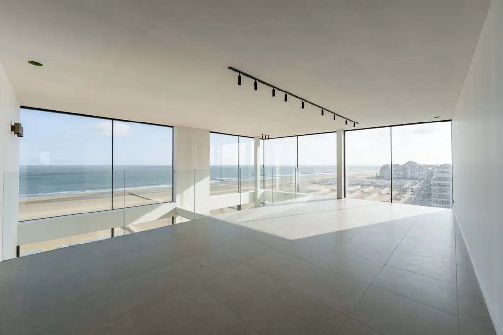 Elutuba - Corner Duplex with Sea Views in Luxurious Setting