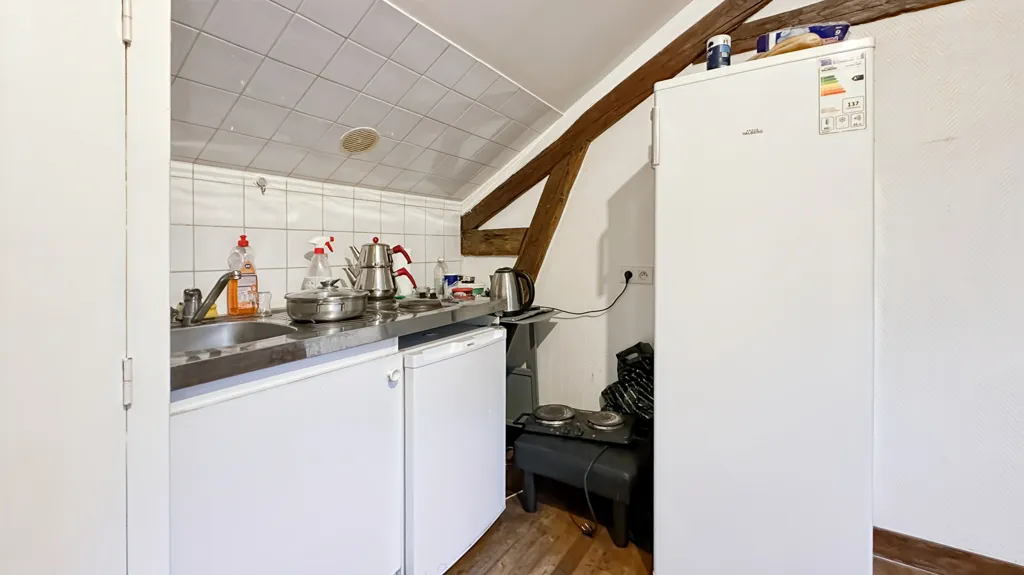 Cuisine - Appartement 2 Pièces avec Vue Dégagée à Corbeil-Essonnes