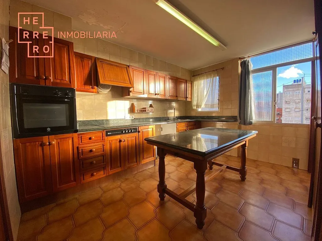Kitchen - Apartment with Double Garage in Castellón Centre