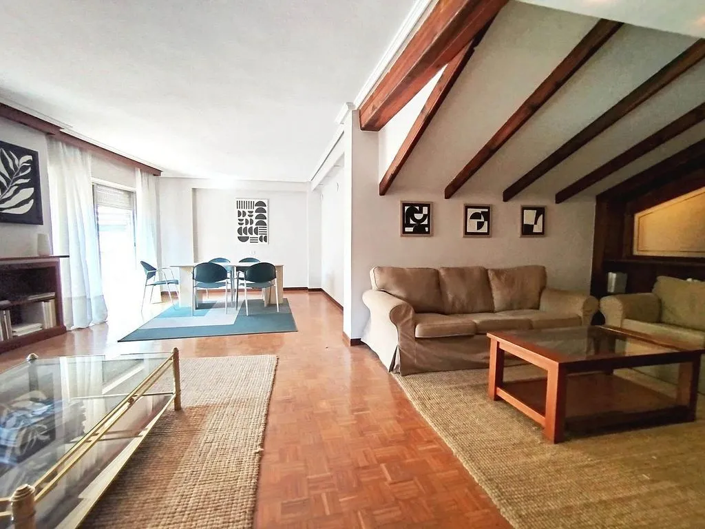 Living Room - Aménagé Flat with Balcony in Murcia Centre