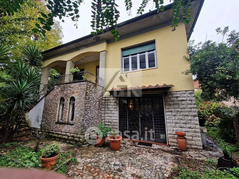 Välivaade - Villa with Garden in Lucca