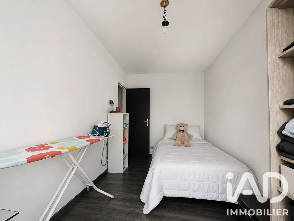 Camere da letto - 3-Bed Flat with Balcony in Déville-lès-Rouen