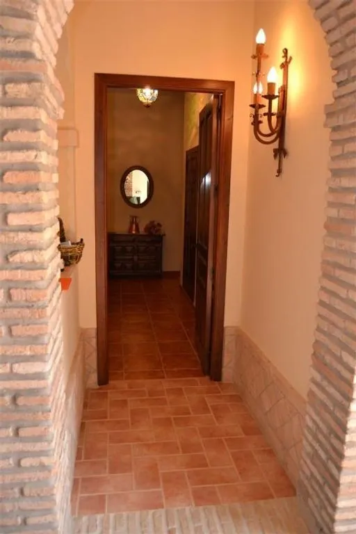 Esik - Luxury House with Pool in Posadas