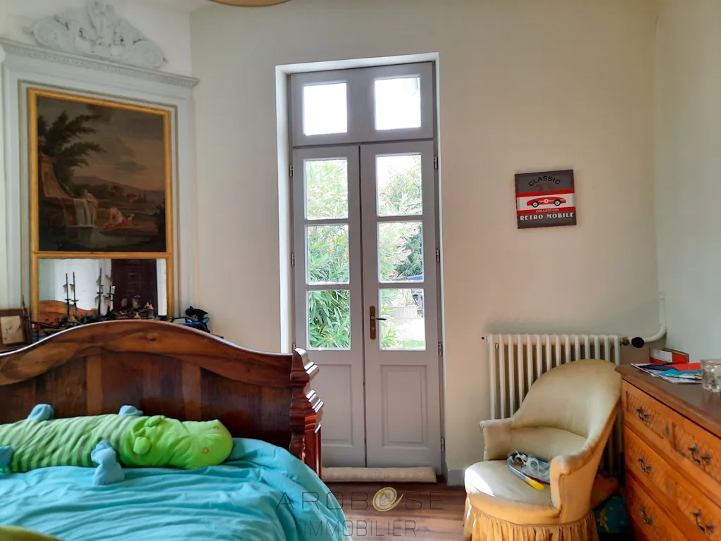 Bedrooms - Restored Stone Manor with Pool near Bordeaux