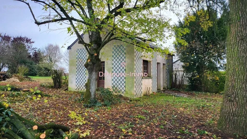 Esterno - Constructible Plot with Existing Garage in Martigné-Briand