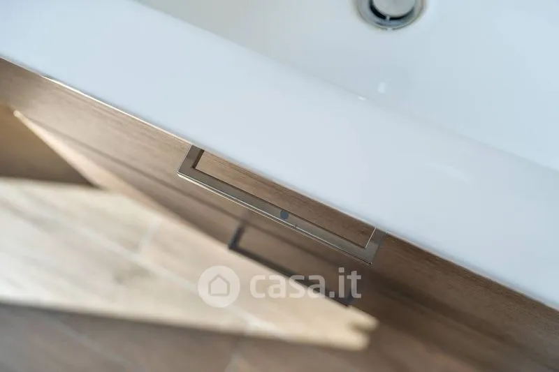 Salles de bain - Apartment with Balcony and Garage in Voghera