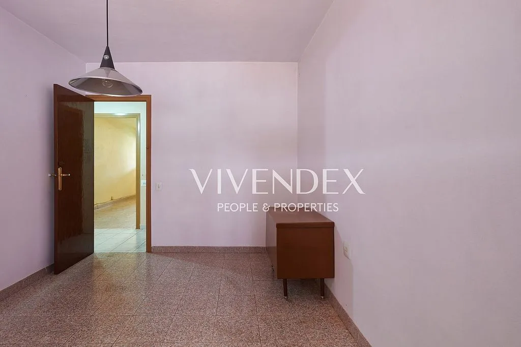 Esik - Duplex with Two Terraces in Les Roquetes