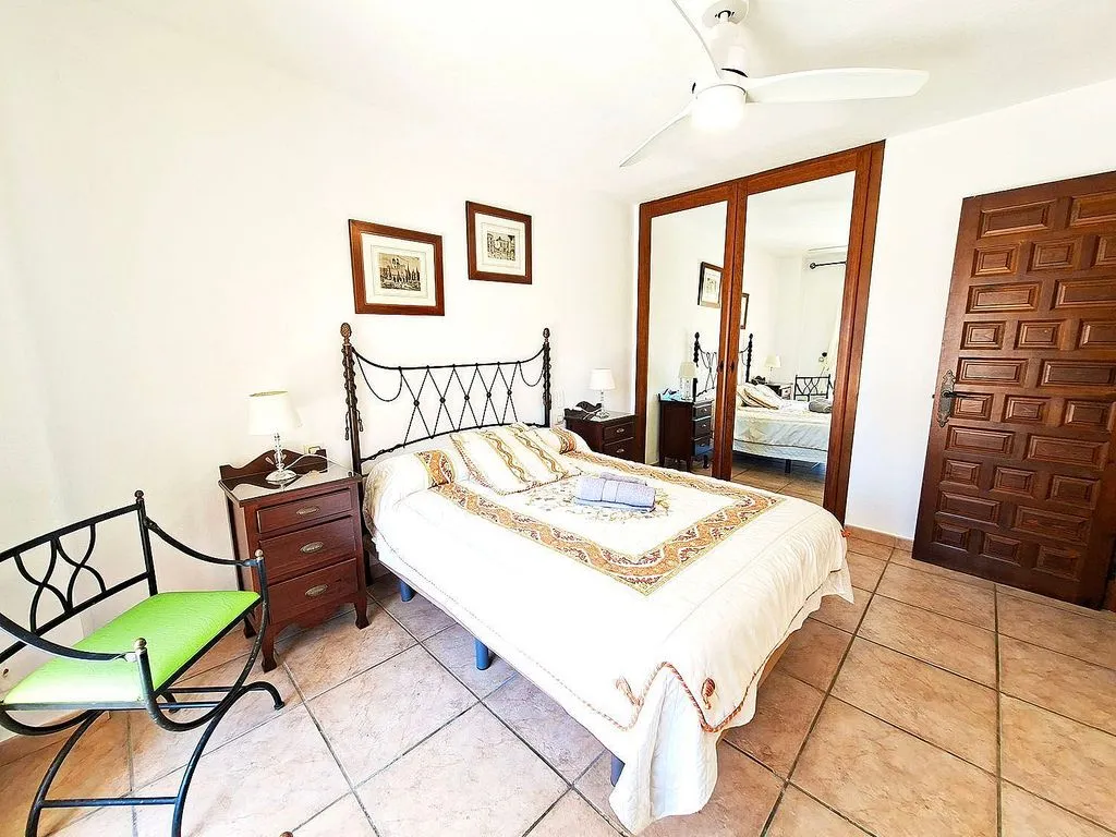 Magamistoad - Terraced Apartment with Pool in Central Location