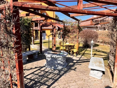 Terrazza - Two-Unit Family House in Gödöllő