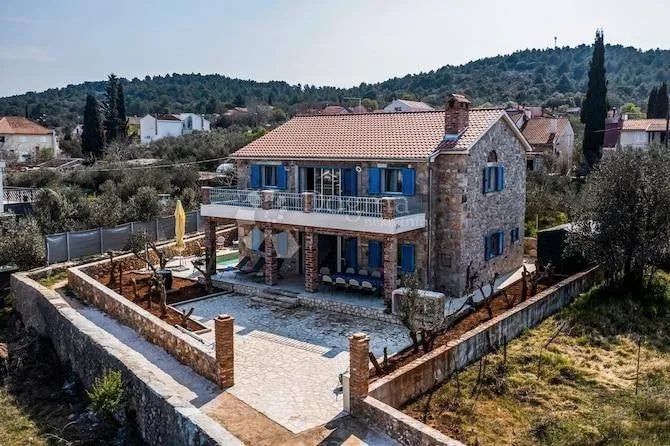 Õhuvaade - Stone Villa with Private Pool in Pašman