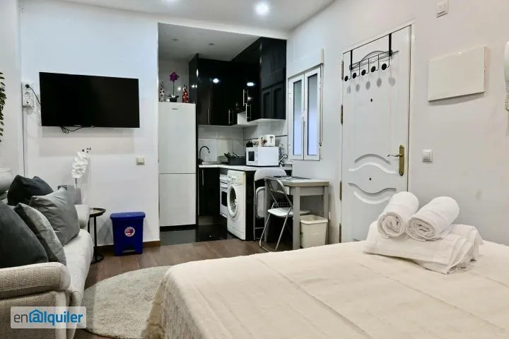 Camere da letto - Modern Studio with Central Location