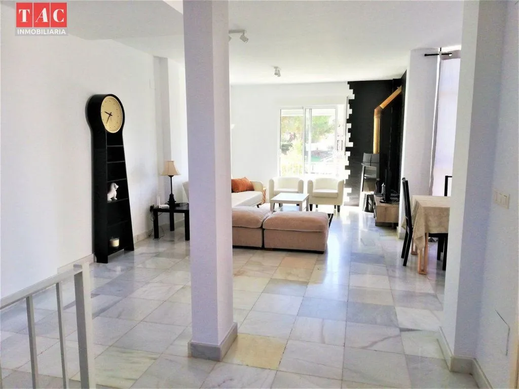 Séjour - Luxury Semidetached House with Pool in Isla Cristina