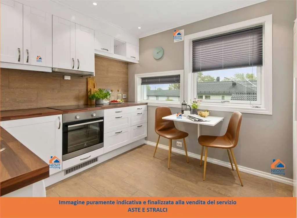 Cuisine - Auctioned Apartment with Balcony in Turin