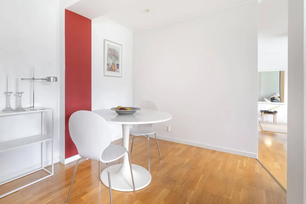 Söögituba - Apartment with Potential in Solhjulet