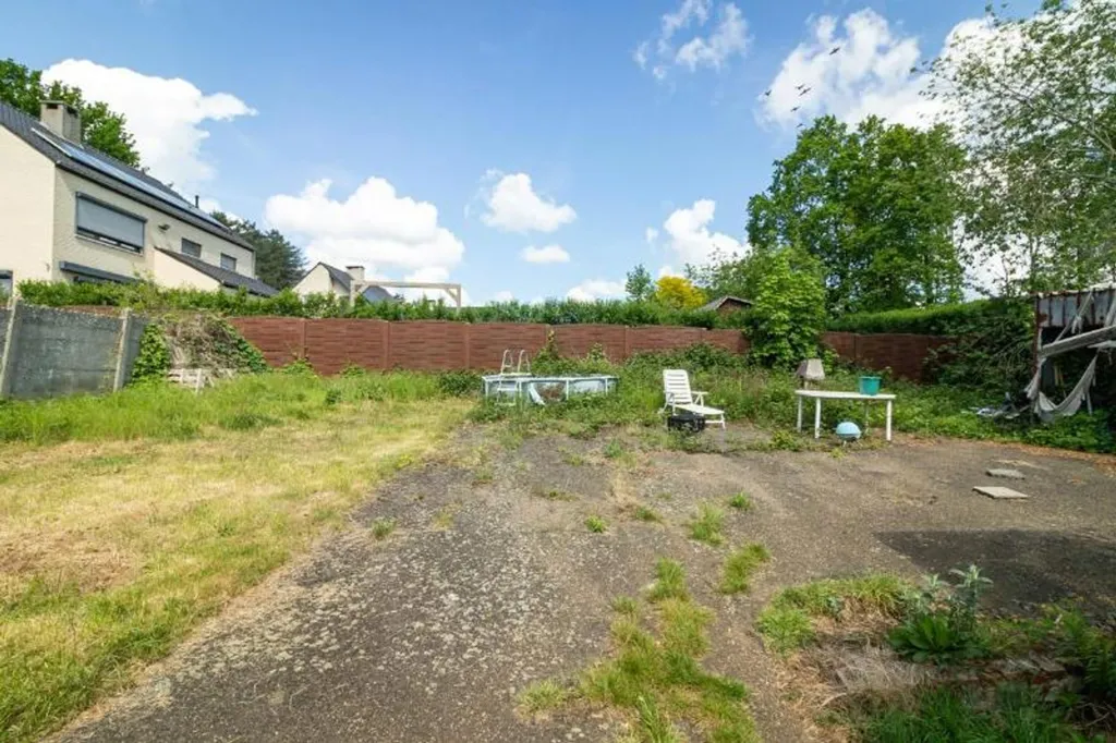 Aed - House with Garden in Testelt